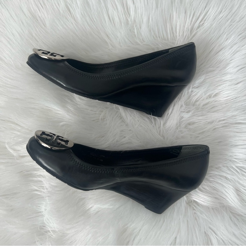 Tory Burch Sally Wedge Black and Silver Heels with Metallic Emblem - Picture 2 of 13